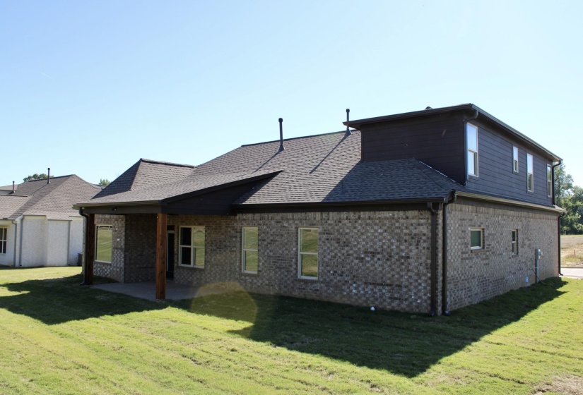 59 COLUMBIA WAY, Atoka, Tennessee 38004, 5 Bedrooms Bedrooms, 10 Rooms Rooms,3 BathroomsBathrooms,Residential,For Sale,COLUMBIA,10221608