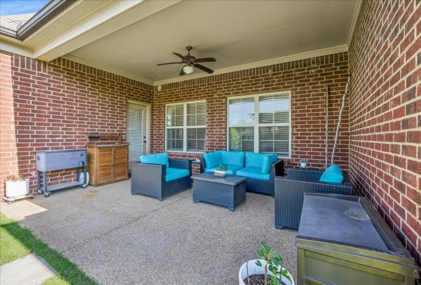 9267 CIELO DR, Germantown, Tennessee 38138, 4 Bedrooms Bedrooms, 9 Rooms Rooms,3.1 BathroomsBathrooms,Residential,For Sale,CIELO,10221613