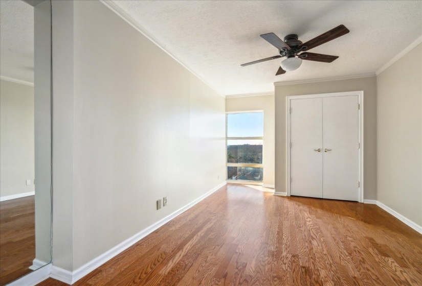 232 HIGHLAND ST, Memphis, Tennessee 38111, 3 Bedrooms Bedrooms, 7 Rooms Rooms,3 BathroomsBathrooms,Residential,For Sale,HIGHLAND,10221622