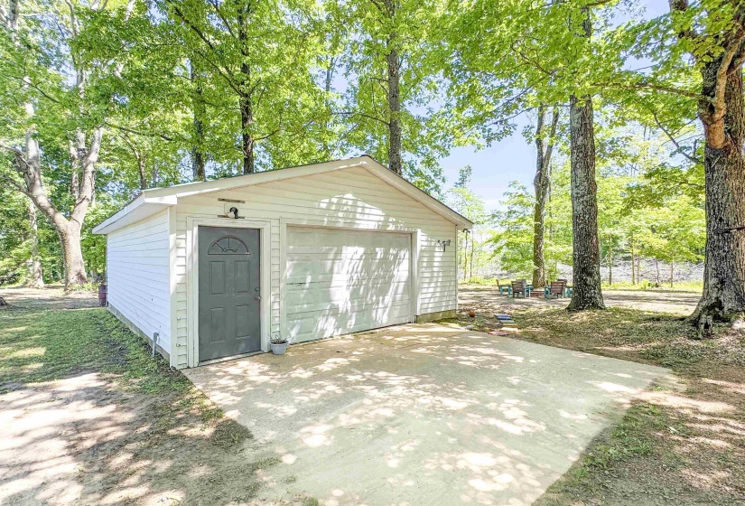 446 CANAAN GROVE RD, Mason, Tennessee 38049, 3 Bedrooms Bedrooms, 9 Rooms Rooms,2 BathroomsBathrooms,Residential,For Sale,CANAAN GROVE,10221625