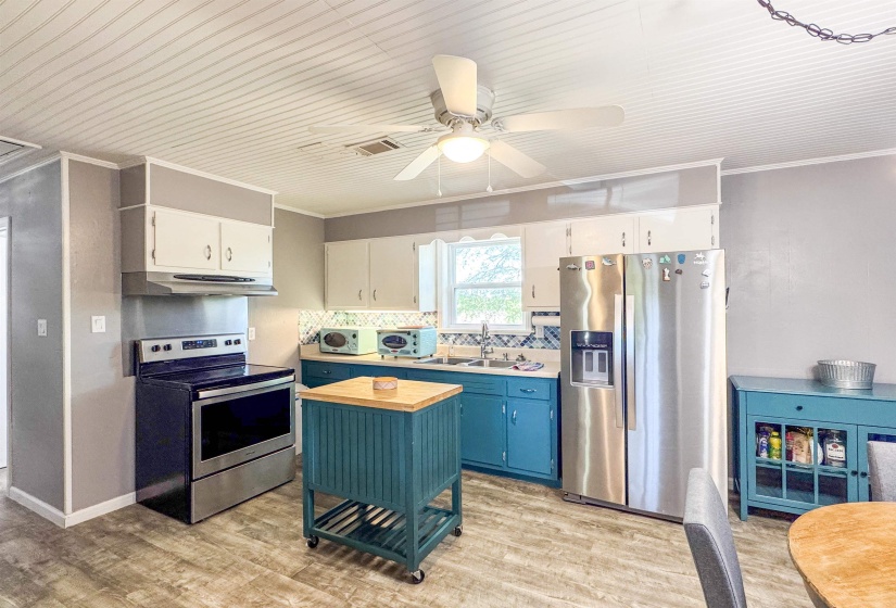 446 CANAAN GROVE RD, Mason, Tennessee 38049, 3 Bedrooms Bedrooms, 9 Rooms Rooms,2 BathroomsBathrooms,Residential,For Sale,CANAAN GROVE,10221625