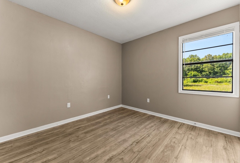 3759 MCCAIN RD, Memphis, Tennessee 38109, 3 Bedrooms Bedrooms, 6 Rooms Rooms,1 BathroomBathrooms,Residential,For Sale,MCCAIN,10221630