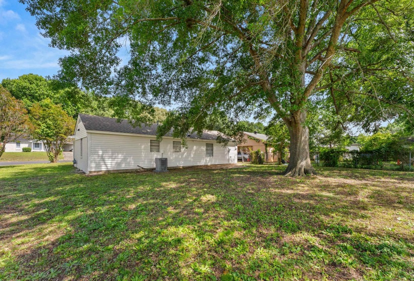 3759 MCCAIN RD, Memphis, Tennessee 38109, 3 Bedrooms Bedrooms, 6 Rooms Rooms,1 BathroomBathrooms,Residential,For Sale,MCCAIN,10221630