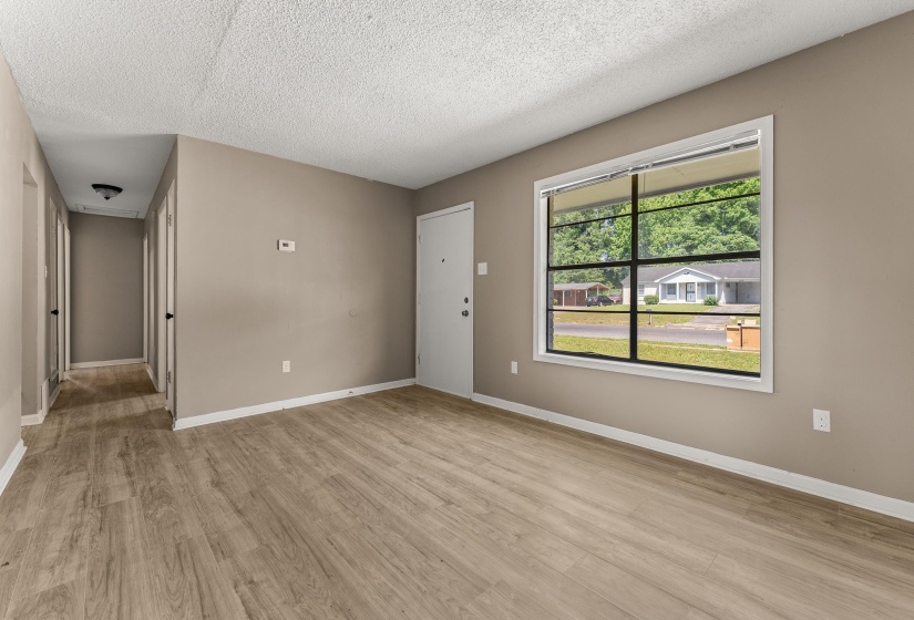 3759 MCCAIN RD, Memphis, Tennessee 38109, 3 Bedrooms Bedrooms, 6 Rooms Rooms,1 BathroomBathrooms,Residential,For Sale,MCCAIN,10221630