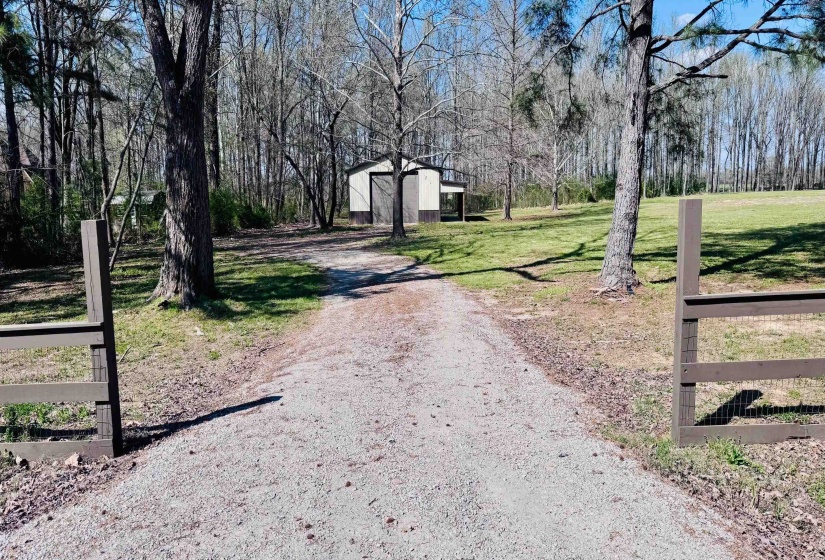 565 SCHAEFFER LOOP, Eads, Tennessee 38028, 5 Bedrooms Bedrooms, 9 Rooms Rooms,3.1 BathroomsBathrooms,Residential,For Sale,SCHAEFFER,10221632