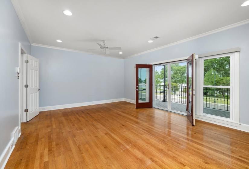 752 ISLAND DR, Memphis, Tennessee 38103, 3 Bedrooms Bedrooms, 6 Rooms Rooms,2.1 BathroomsBathrooms,Rental Properties,For Sale,ISLAND,10221675