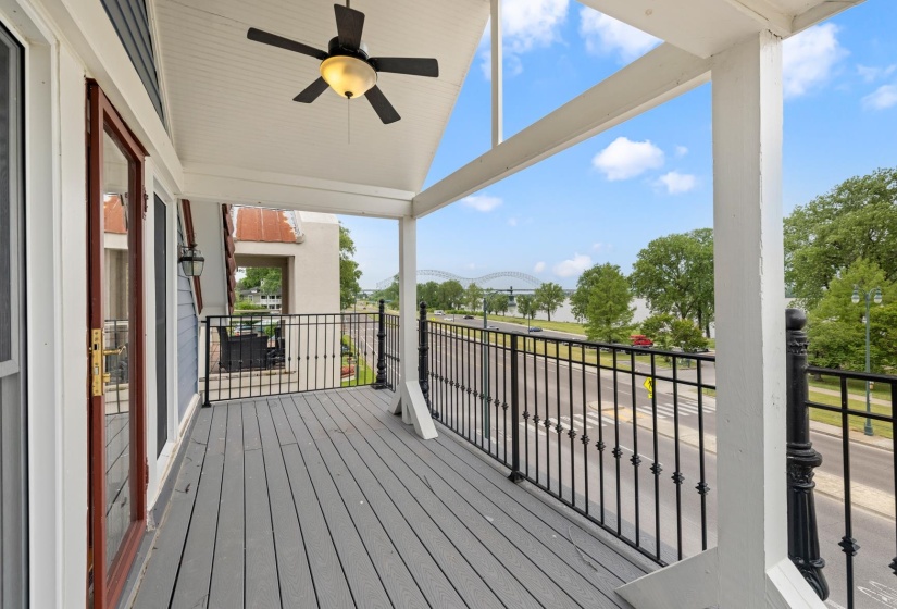 752 ISLAND DR, Memphis, Tennessee 38103, 3 Bedrooms Bedrooms, 6 Rooms Rooms,2.1 BathroomsBathrooms,Rental Properties,For Sale,ISLAND,10221675