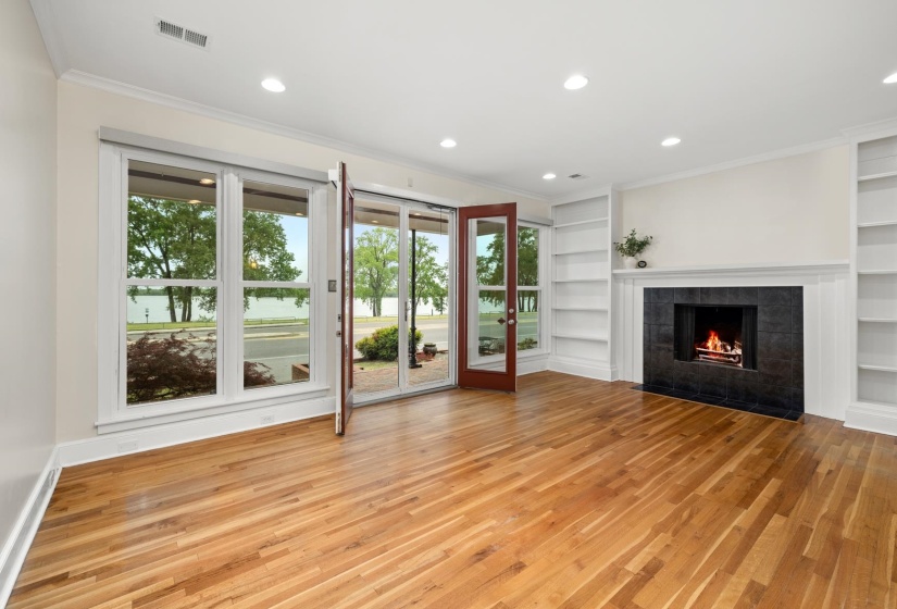 752 ISLAND DR, Memphis, Tennessee 38103, 3 Bedrooms Bedrooms, 6 Rooms Rooms,2.1 BathroomsBathrooms,Rental Properties,For Sale,ISLAND,10221675