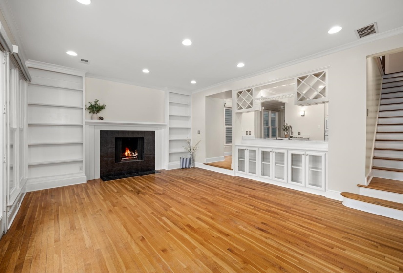 752 ISLAND DR, Memphis, Tennessee 38103, 3 Bedrooms Bedrooms, 6 Rooms Rooms,2.1 BathroomsBathrooms,Rental Properties,For Sale,ISLAND,10221675