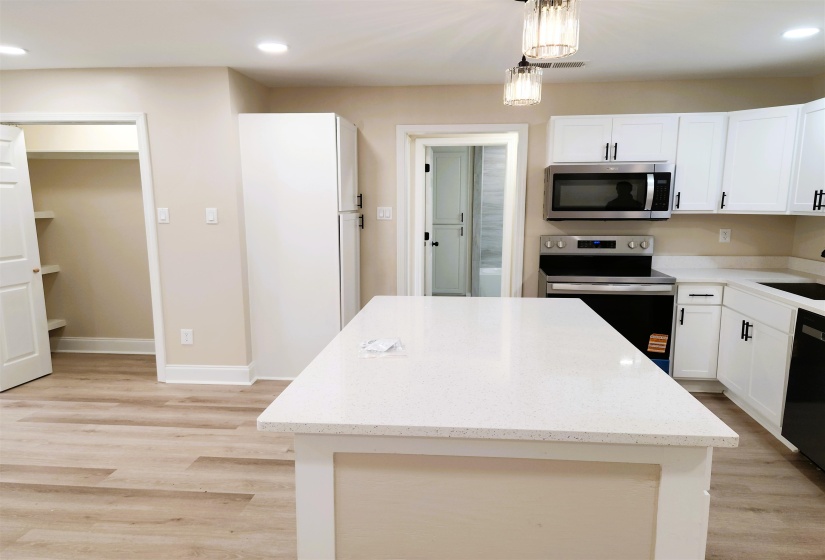3785 LADUE ST, Memphis, Tennessee 38127, 5 Bedrooms Bedrooms, 9 Rooms Rooms,3 BathroomsBathrooms,Rental Properties,For Sale,LADUE,10221686