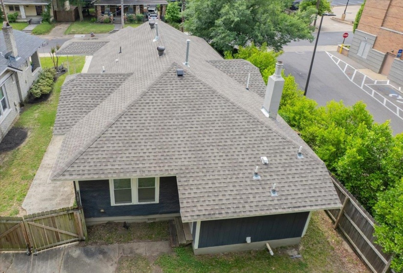 186 LEMASTER ST, Memphis, Tennessee 38104, 3 Bedroom Bedrooms, 6 Room Rooms,2 BathroomBathrooms,Residential,For Sale,LEMASTER,0,10221645
