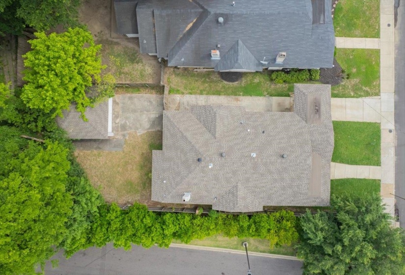 186 LEMASTER ST, Memphis, Tennessee 38104, 3 Bedroom Bedrooms, 6 Room Rooms,2 BathroomBathrooms,Residential,For Sale,LEMASTER,0,10221645