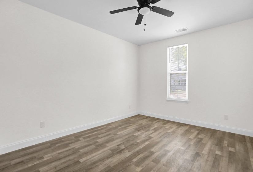 1488 LYNDALE AVE, Memphis, Tennessee 38107, 3 Bedrooms Bedrooms, 5 Rooms Rooms,2 BathroomsBathrooms,Residential,For Sale,LYNDALE,10221670