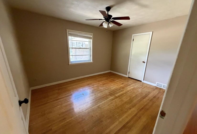 3831 HERMITAGE DR, Memphis, Tennessee 38116, 3 Bedrooms Bedrooms, 5 Rooms Rooms,2 BathroomsBathrooms,Residential,For Sale,HERMITAGE,10221671