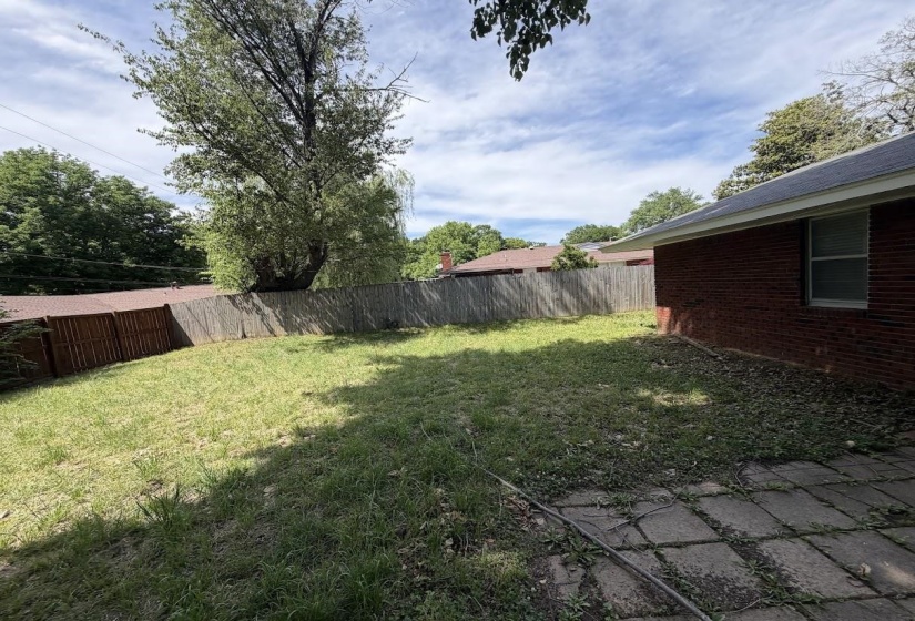 3831 HERMITAGE DR, Memphis, Tennessee 38116, 3 Bedrooms Bedrooms, 5 Rooms Rooms,2 BathroomsBathrooms,Residential,For Sale,HERMITAGE,10221671