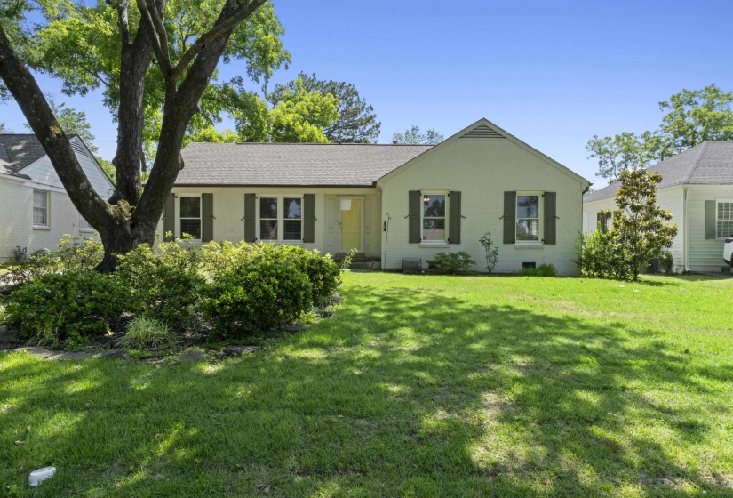 1582 WILLEY ST, Memphis, Tennessee 38119, 3 Bedrooms Bedrooms, 7 Rooms Rooms,2 BathroomsBathrooms,Residential,For Sale,WILLEY,10221672