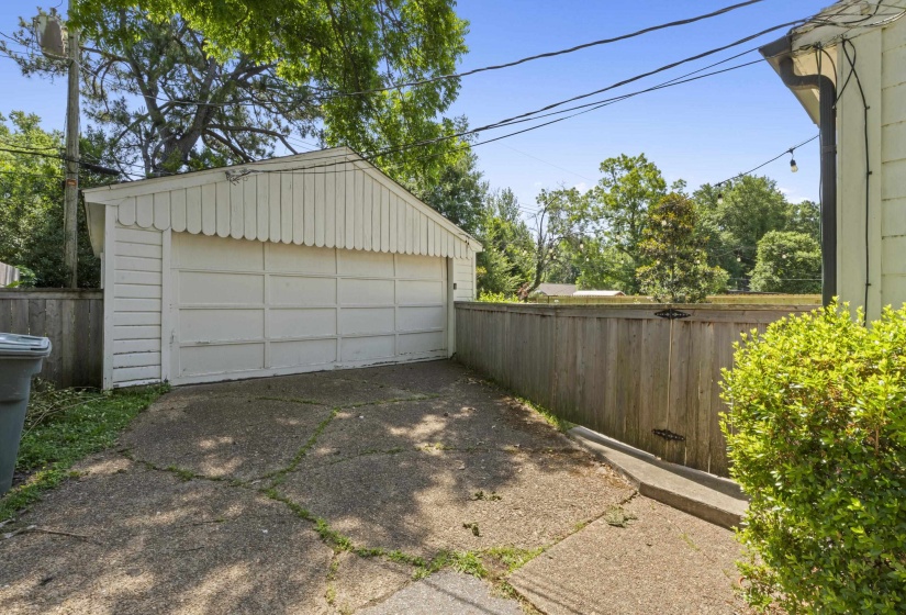 1582 WILLEY ST, Memphis, Tennessee 38119, 3 Bedrooms Bedrooms, 7 Rooms Rooms,2 BathroomsBathrooms,Residential,For Sale,WILLEY,10221672