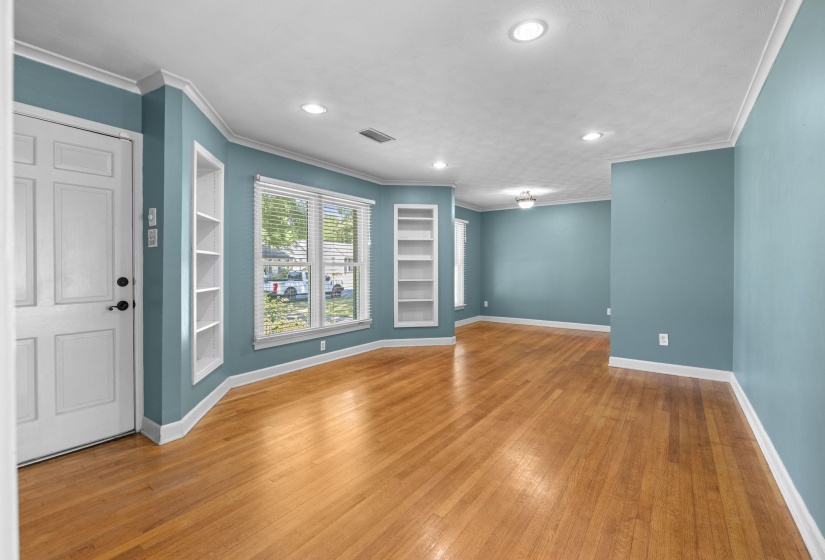 1582 WILLEY ST, Memphis, Tennessee 38119, 3 Bedrooms Bedrooms, 7 Rooms Rooms,2 BathroomsBathrooms,Residential,For Sale,WILLEY,10221672