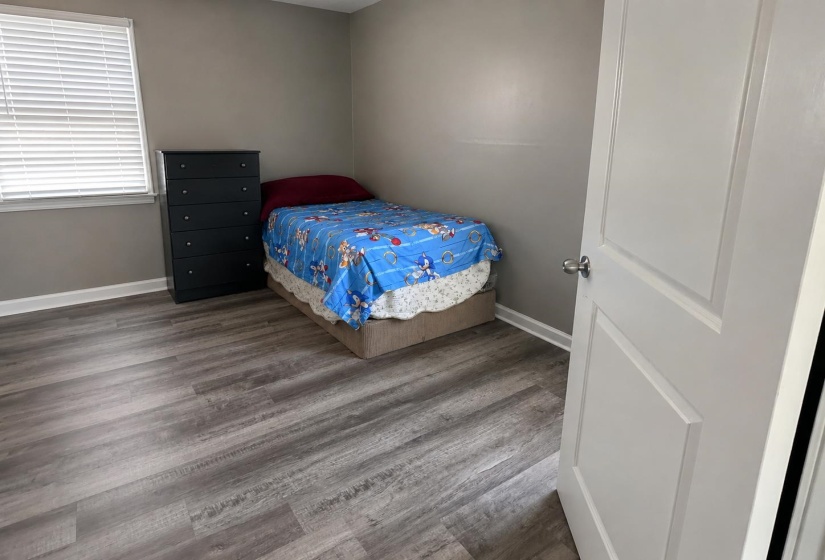 1811 WELLS STATION RD, Memphis, Tennessee 38108, 4 Bedrooms Bedrooms, 8 Rooms Rooms,2 BathroomsBathrooms,Residential,For Sale,WELLS STATION,10221676