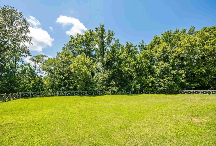 680 GLENSHEE DR, Rossville, Tennessee 38066, 4 Bedroom Bedrooms, 2 Room Rooms,3 BathroomBathrooms,Residential,For Sale,GLENSHEE,0,10221678