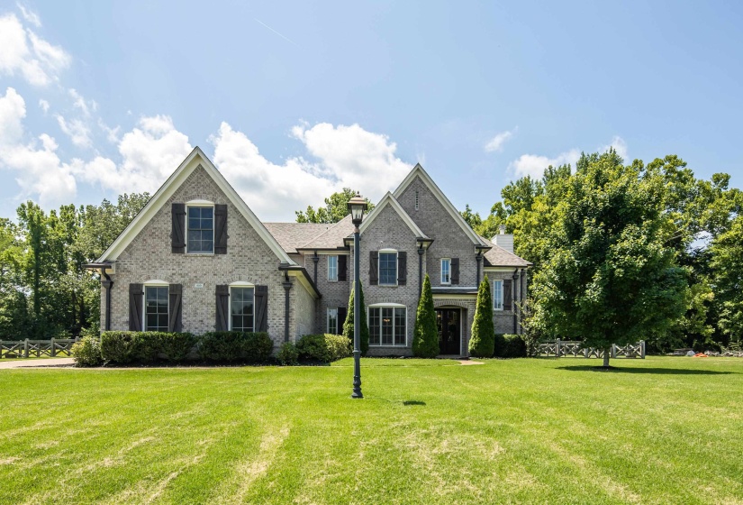 680 GLENSHEE DR, Rossville, Tennessee 38066, 4 Bedroom Bedrooms, 2 Room Rooms,3 BathroomBathrooms,Residential,For Sale,GLENSHEE,0,10221678