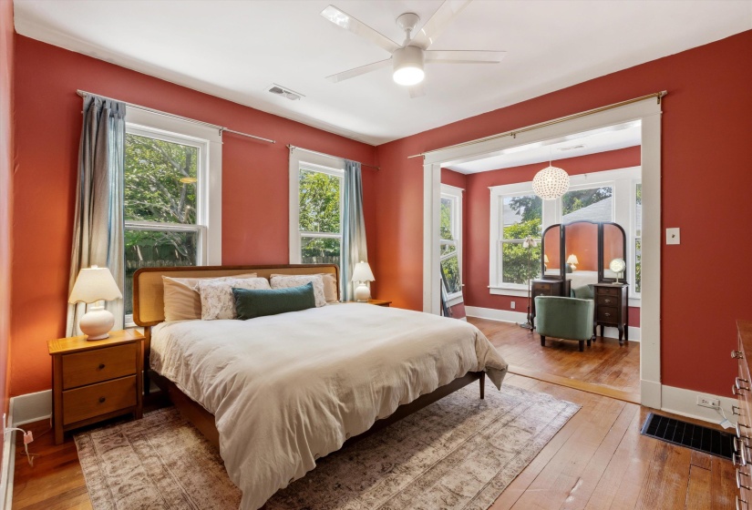 2164 COWDEN AVE, Memphis, Tennessee 38104, 2 Bedrooms Bedrooms, 5 Rooms Rooms,1 BathroomBathrooms,Residential,For Sale,COWDEN,10221679