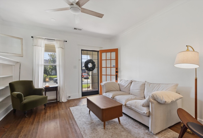 2164 COWDEN AVE, Memphis, Tennessee 38104, 2 Bedrooms Bedrooms, 5 Rooms Rooms,1 BathroomBathrooms,Residential,For Sale,COWDEN,10221679