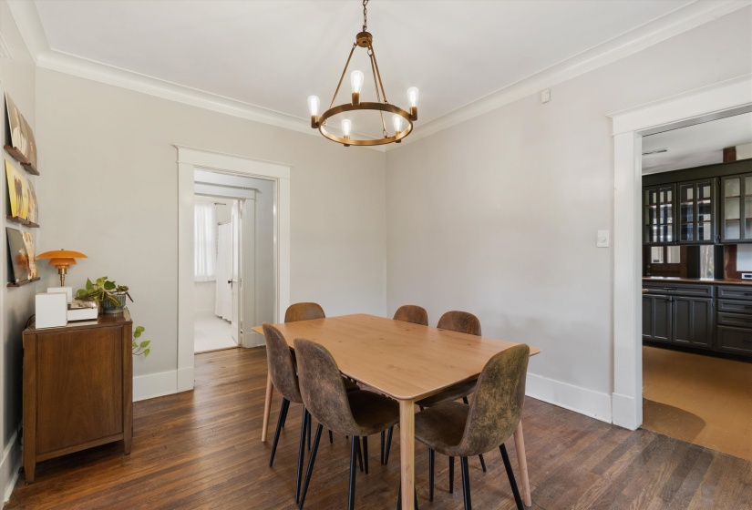 2164 COWDEN AVE, Memphis, Tennessee 38104, 2 Bedrooms Bedrooms, 5 Rooms Rooms,1 BathroomBathrooms,Residential,For Sale,COWDEN,10221679