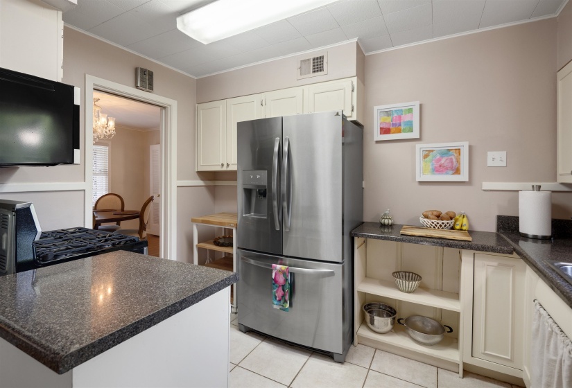 5144 MASON RD, Memphis, Tennessee 38117, 3 Bedroom Bedrooms, 7 Room Rooms,2 BathroomBathrooms,Residential,For Sale,MASON,0,10221688