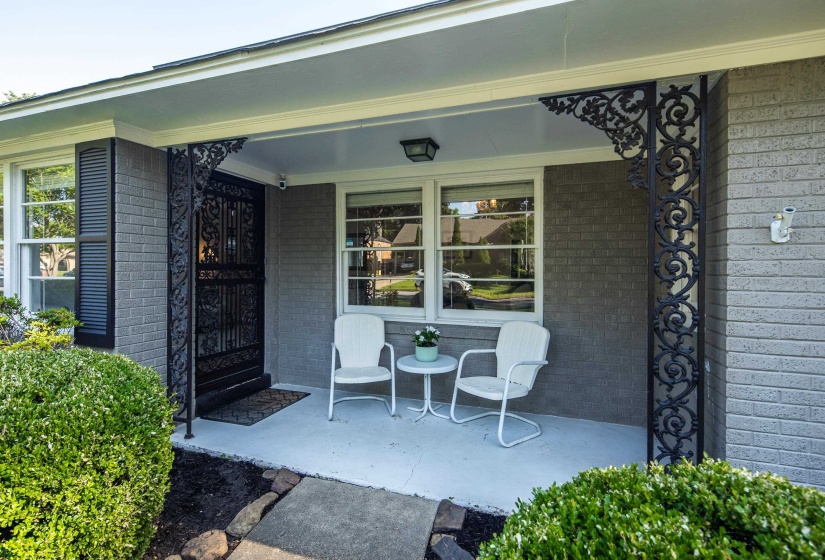 5144 MASON RD, Memphis, Tennessee 38117, 3 Bedroom Bedrooms, 7 Room Rooms,2 BathroomBathrooms,Residential,For Sale,MASON,0,10221688