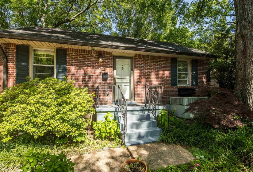 752 WATSON ST, Memphis, Tennessee 38111, 3 Bedroom Bedrooms, 6 Room Rooms,2 BathroomBathrooms,Residential,For Sale,WATSON,0,10221689