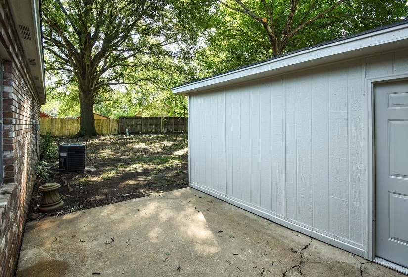 6731 STARKENBURG LN, Memphis, Tennessee 38115, 4 Bedrooms Bedrooms, 7 Rooms Rooms,2 BathroomsBathrooms,Residential,For Sale,STARKENBURG,10221700
