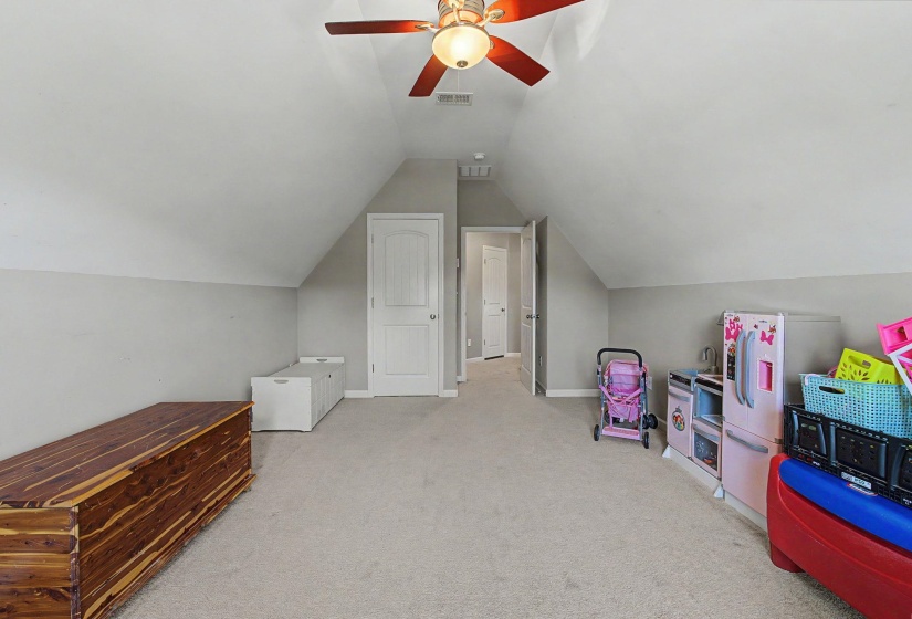 160 OAK HOLLOW DR, Oakland, Tennessee 38060, 4 Bedrooms Bedrooms, 7 Rooms Rooms,3 BathroomsBathrooms,Residential,For Sale,OAK HOLLOW,10221702