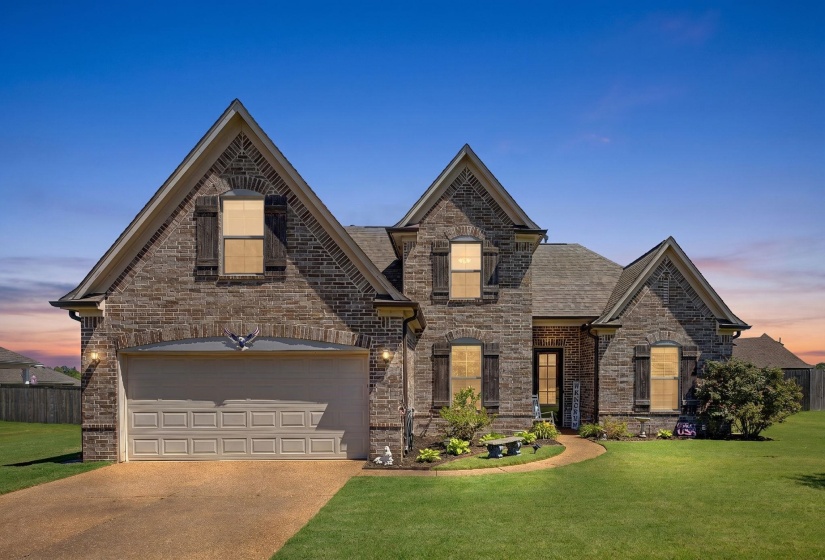 160 OAK HOLLOW DR, Oakland, Tennessee 38060, 4 Bedrooms Bedrooms, 7 Rooms Rooms,3 BathroomsBathrooms,Residential,For Sale,OAK HOLLOW,10221702