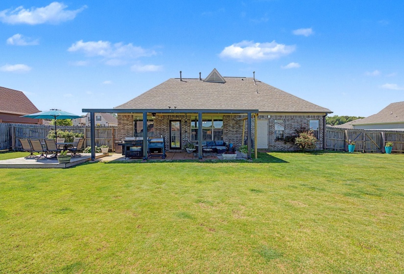 160 OAK HOLLOW DR, Oakland, Tennessee 38060, 4 Bedrooms Bedrooms, 7 Rooms Rooms,3 BathroomsBathrooms,Residential,For Sale,OAK HOLLOW,10221702