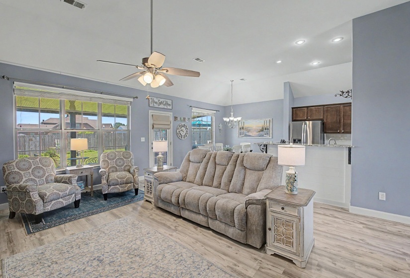 160 OAK HOLLOW DR, Oakland, Tennessee 38060, 4 Bedrooms Bedrooms, 7 Rooms Rooms,3 BathroomsBathrooms,Residential,For Sale,OAK HOLLOW,10221702