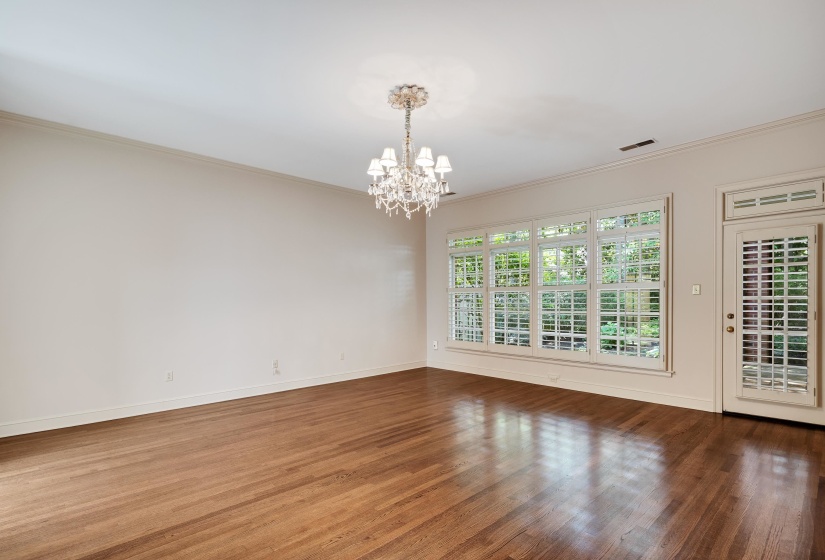 6397 WYNFREY PL, Memphis, Tennessee 38120, 4 Bedrooms Bedrooms, 9 Rooms Rooms,4 BathroomsBathrooms,Residential,For Sale,WYNFREY,10221704
