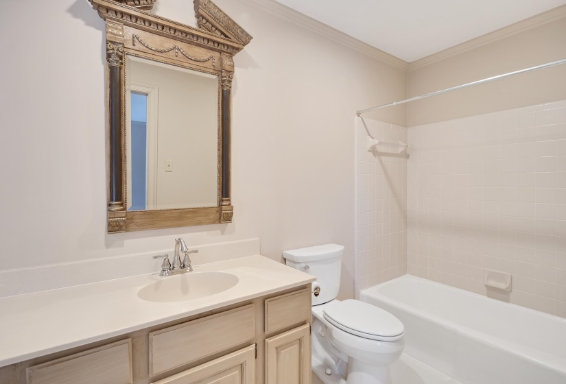6397 WYNFREY PL, Memphis, Tennessee 38120, 4 Bedrooms Bedrooms, 9 Rooms Rooms,4 BathroomsBathrooms,Residential,For Sale,WYNFREY,10221704