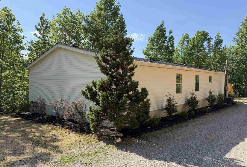 890 BURKS RD, Savannah, Tennessee 38372, 3 Bedrooms Bedrooms, 7 Rooms Rooms,2 BathroomsBathrooms,Residential,For Sale,BURKS,10221706