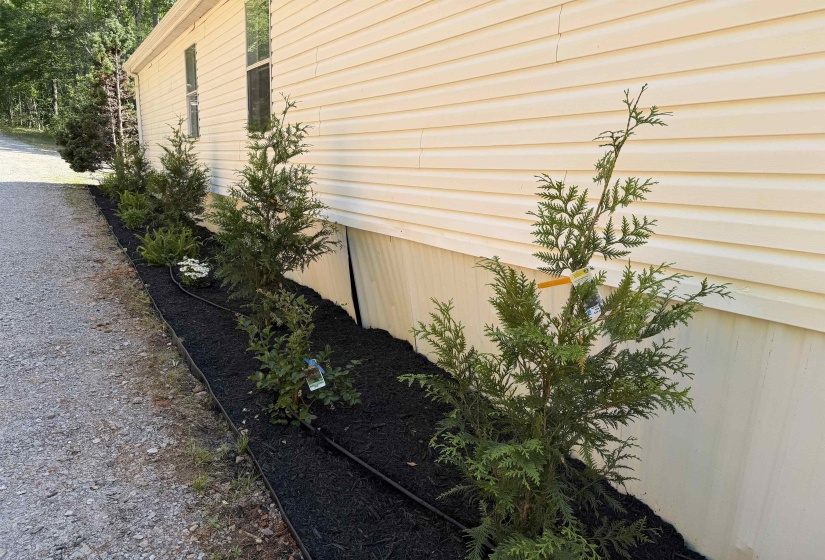 890 BURKS RD, Savannah, Tennessee 38372, 3 Bedrooms Bedrooms, 7 Rooms Rooms,2 BathroomsBathrooms,Residential,For Sale,BURKS,10221706