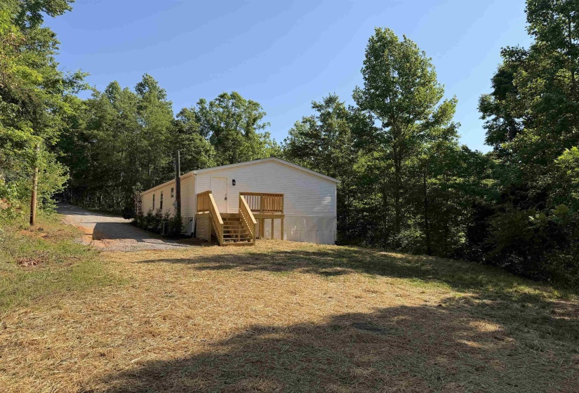 890 BURKS RD, Savannah, Tennessee 38372, 3 Bedrooms Bedrooms, 7 Rooms Rooms,2 BathroomsBathrooms,Residential,For Sale,BURKS,10221706