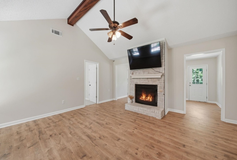 470 INDIAN CREEK RD, Brighton, Tennessee 38011, 3 Bedroom Bedrooms, 9 Room Rooms,2 BathroomBathrooms,Residential,For Sale,INDIAN CREEK,0,10221427