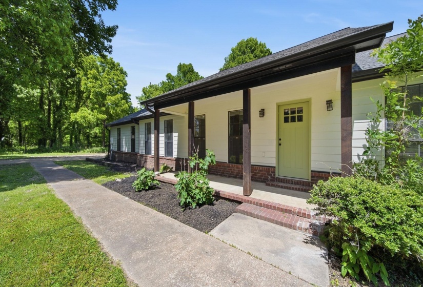 470 INDIAN CREEK RD, Brighton, Tennessee 38011, 3 Bedroom Bedrooms, 9 Room Rooms,2 BathroomBathrooms,Residential,For Sale,INDIAN CREEK,0,10221427