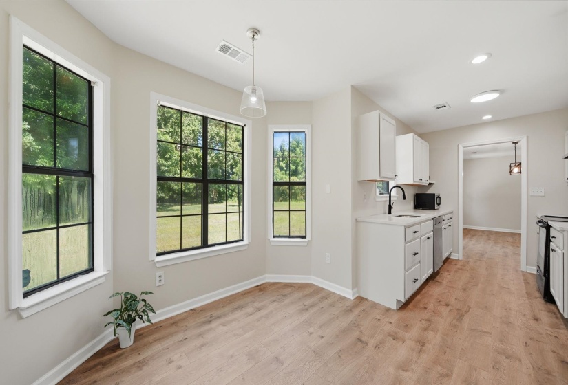 470 INDIAN CREEK RD, Brighton, Tennessee 38011, 3 Bedroom Bedrooms, 9 Room Rooms,2 BathroomBathrooms,Residential,For Sale,INDIAN CREEK,0,10221427