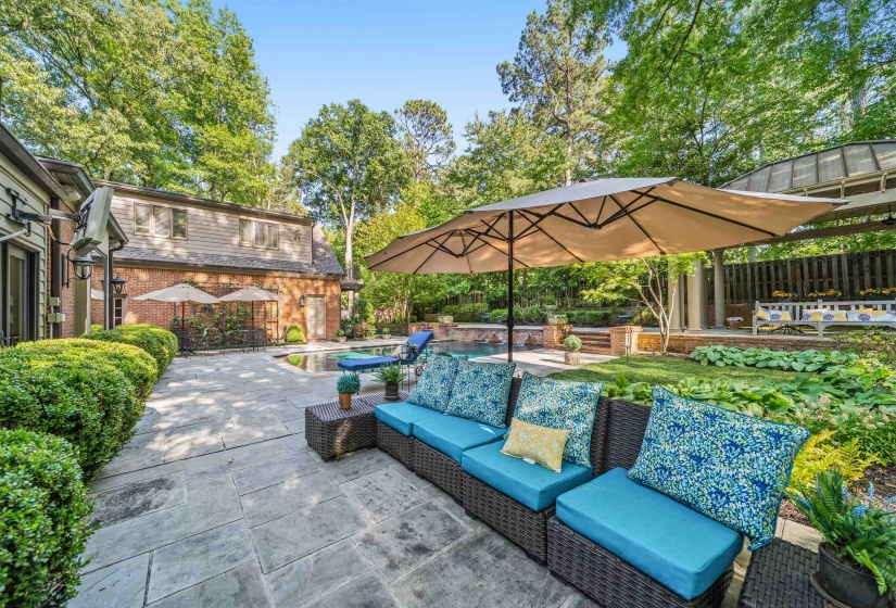 6417 RIVER TIDE CV, Memphis, Tennessee 38120, 5 Bedrooms Bedrooms, 12 Rooms Rooms,4.2 BathroomsBathrooms,Residential,For Sale,RIVER TIDE,10221642
