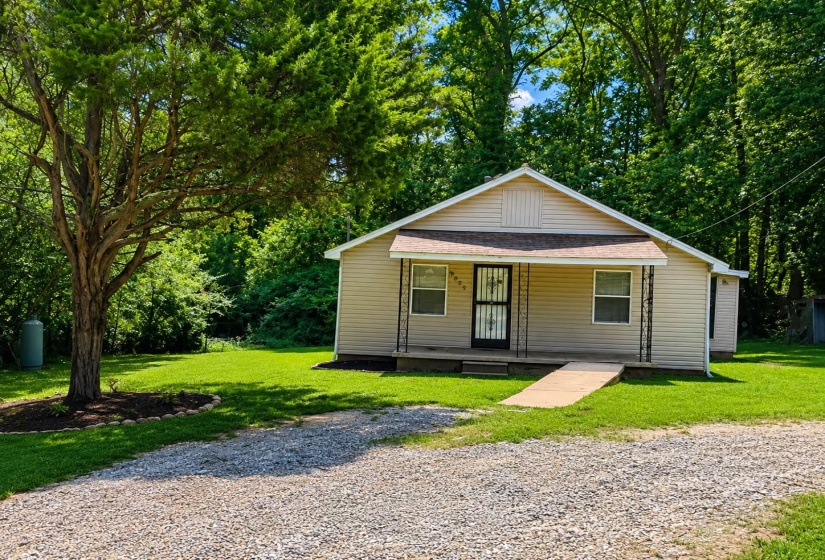 7503 WALSH RD, Unincorporated, Tennessee 38053, 2 Bedroom Bedrooms, 4 Room Rooms,1 BathroomBathrooms,Residential,For Sale,WALSH,0,10221715