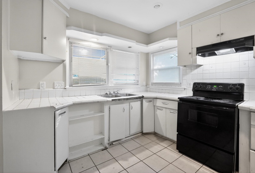 4055 KIMBALL AVE, Memphis, Tennessee 38111, 3 Bedrooms Bedrooms, 6 Rooms Rooms,2 BathroomsBathrooms,Residential,For Sale,KIMBALL,10221731
