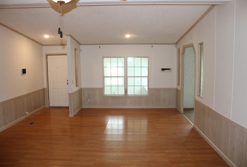 1660 CANDY OWENS RD, Moscow, Tennessee 38057, 3 Bedrooms Bedrooms, 6 Rooms Rooms,2 BathroomsBathrooms,Residential,For Sale,CANDY OWENS,10221738
