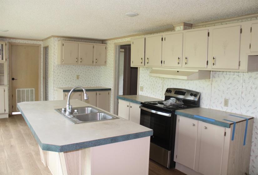 1660 CANDY OWENS RD, Moscow, Tennessee 38057, 3 Bedrooms Bedrooms, 6 Rooms Rooms,2 BathroomsBathrooms,Residential,For Sale,CANDY OWENS,10221738
