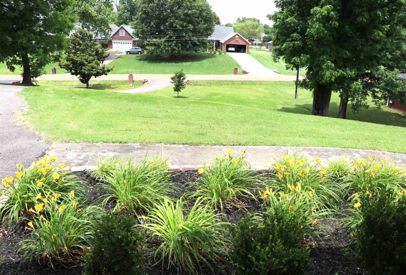 130 GRACE AVE, Atoka, Tennessee 38004, 3 Bedroom Bedrooms, 7 Room Rooms,2.1 BathroomBathrooms,Residential,For Sale,GRACE,0,10221749